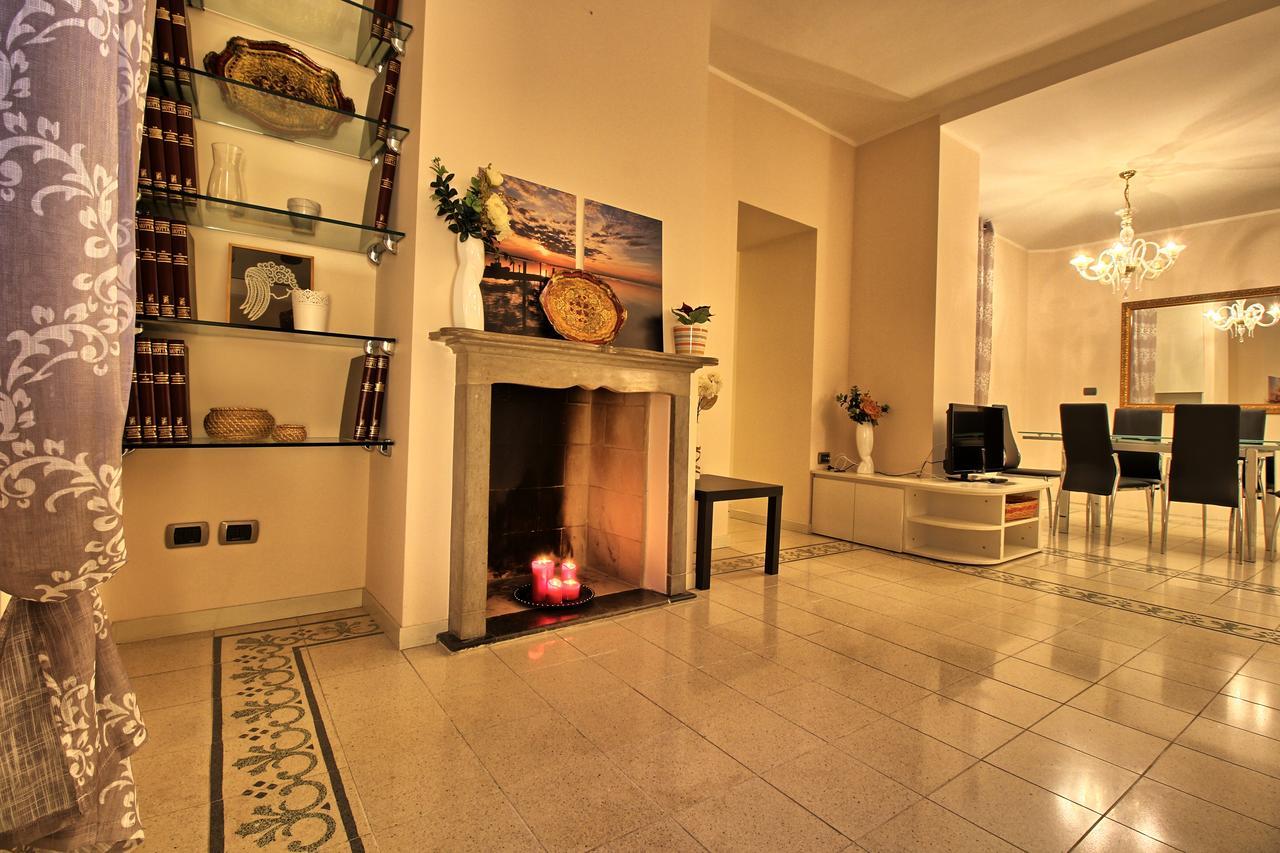 Ancient Courtyard Bonanomi 2 Bedroom Apartment Como Eksteriør bilde